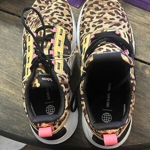 Adidas women’s Leopard Sneakers - leopard print with pink lace loops